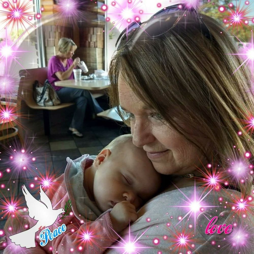 Meet your Posher, Suzanne